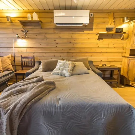 Lystikaemaen Helmi By Interhome